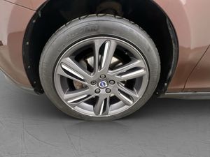 Volvo V40 bild 24