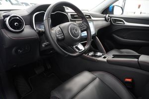 MG ZS EV bild 2