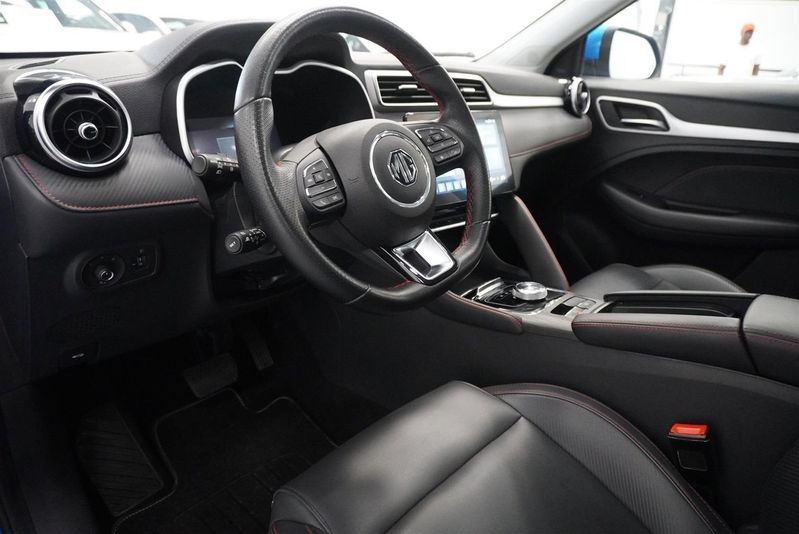 MG ZS EV bild 2