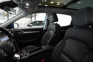 MG ZS EV bild 7