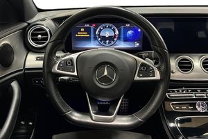 Mercedes E220 bild 16