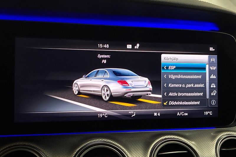 Mercedes E220 bild 24