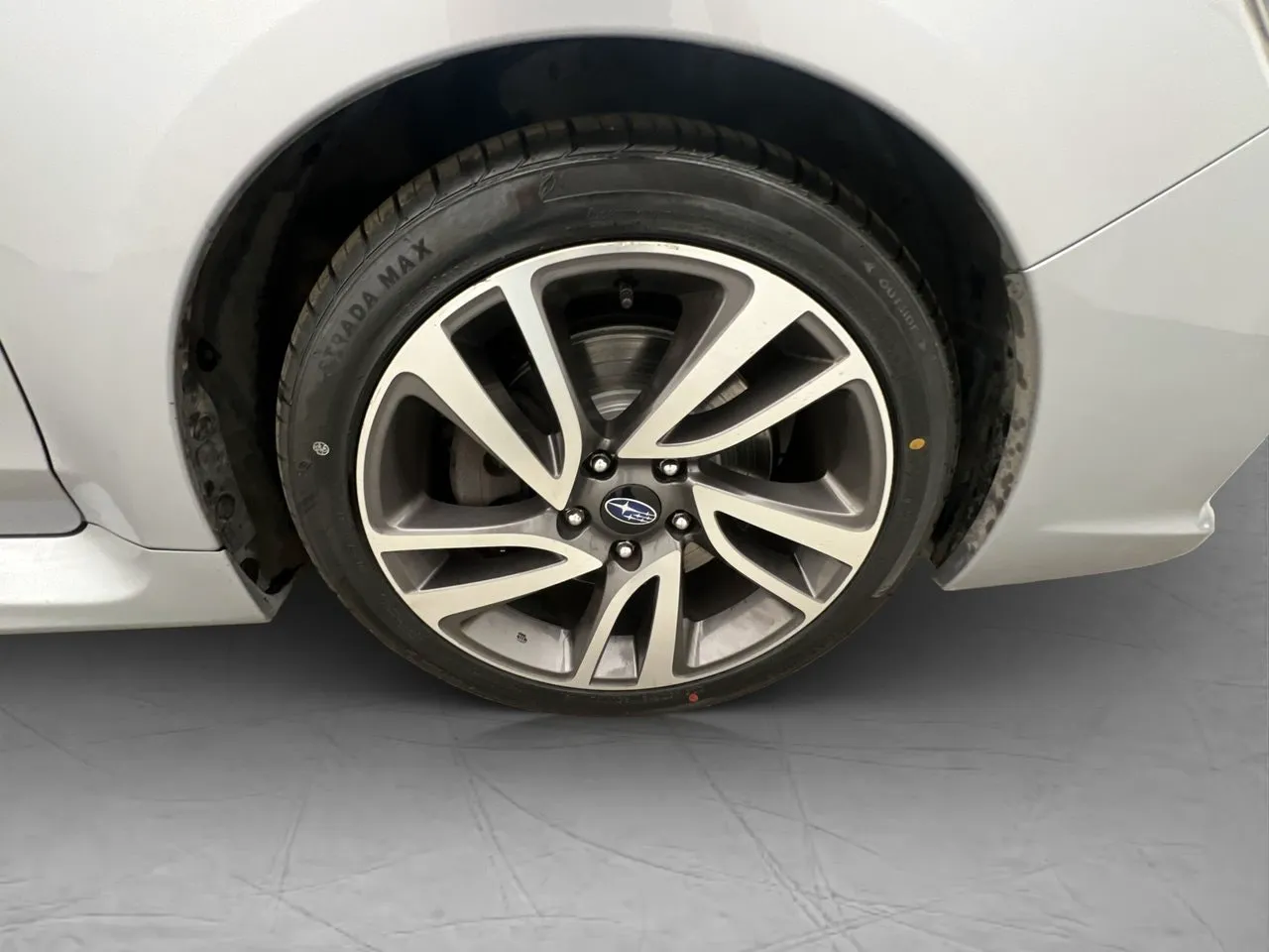 Vehicle image 35