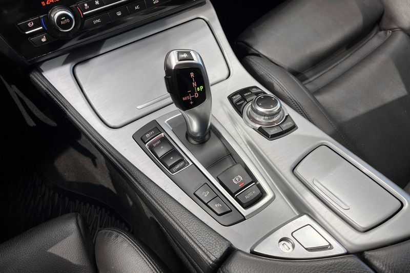 BMW 520 bild 25