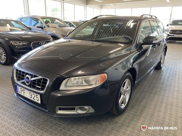 Volvo V70 D3 1(63hk) Momentum Ny servad - 2011