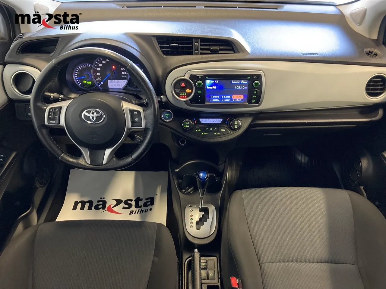 Vehicle image 13