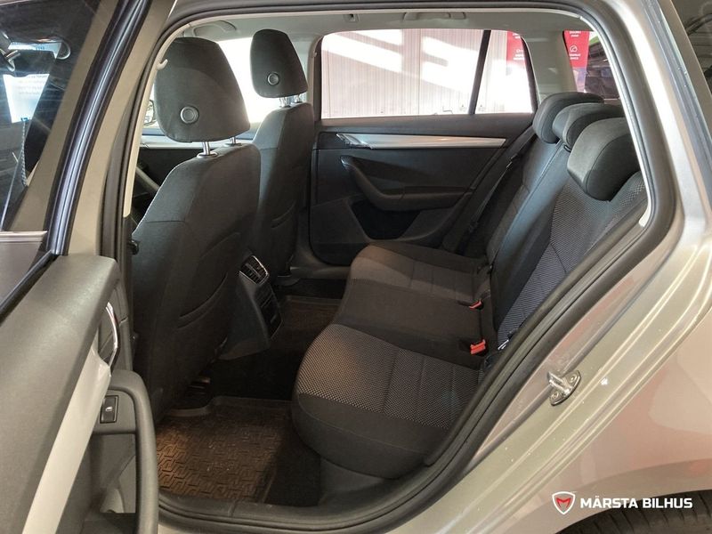 Skoda Octavia bild 11