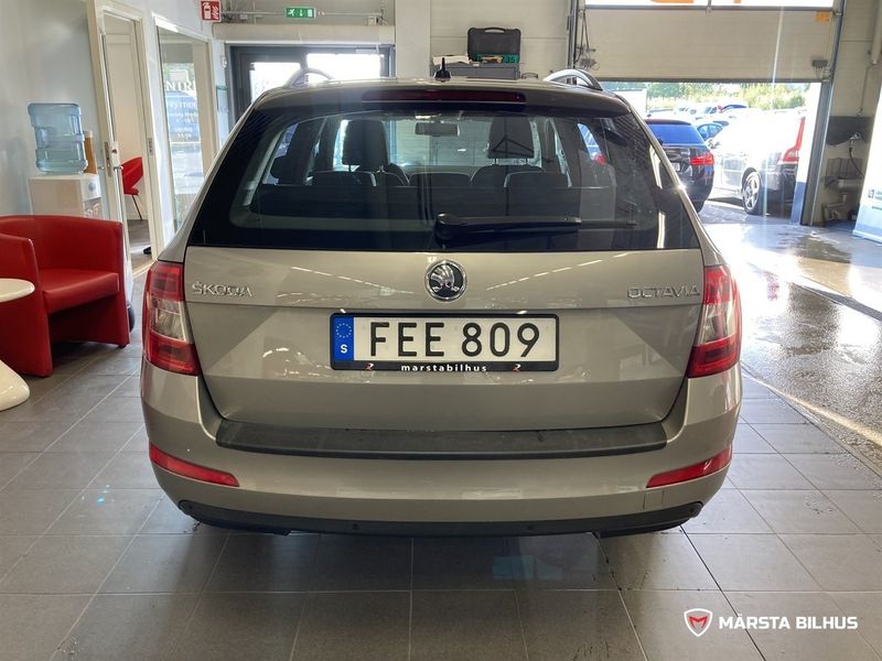 Skoda Octavia bild 7