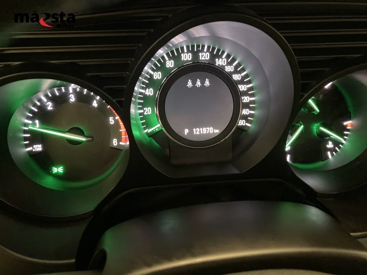 Vehicle image 18