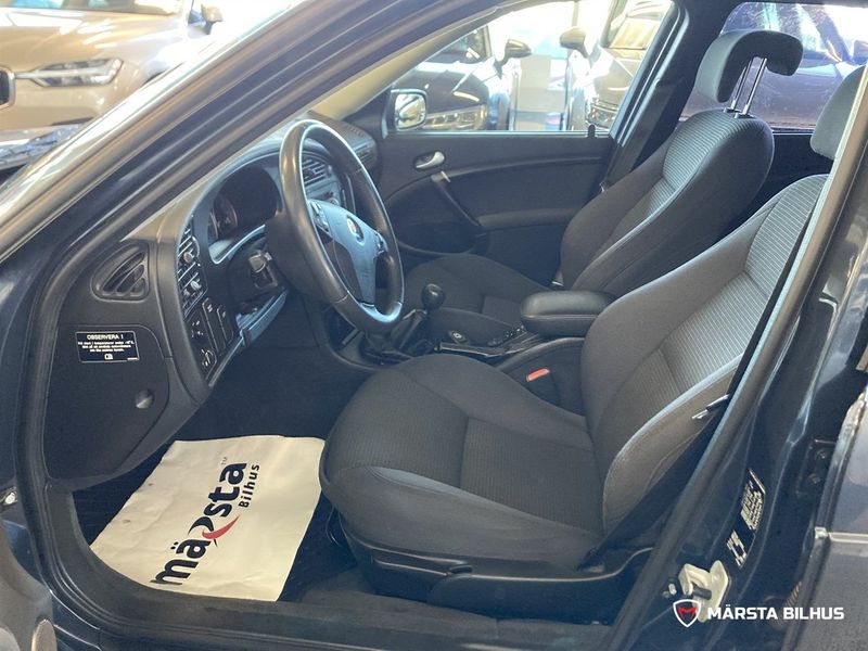 Saab 9-5 bild 8