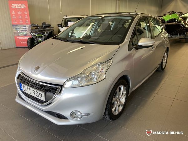 Peugeot 208 1.2 VTi 82 (82hk) Panoramatak - 2014