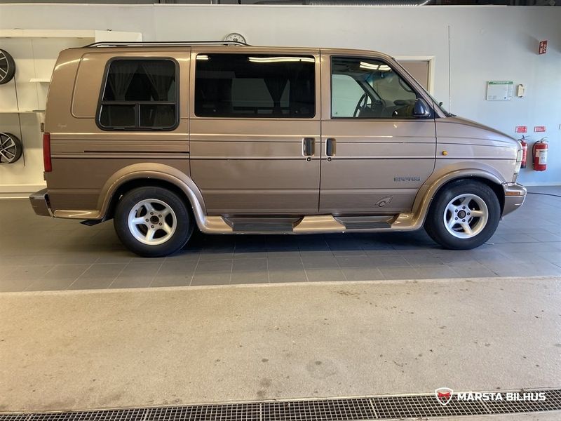 GMC Safari bild 5
