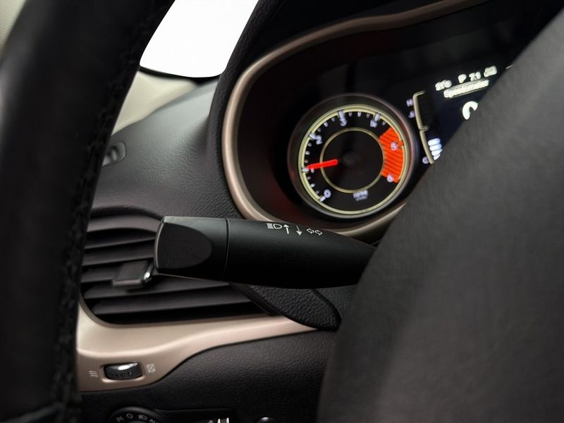 Jeep Cherokee bild 14