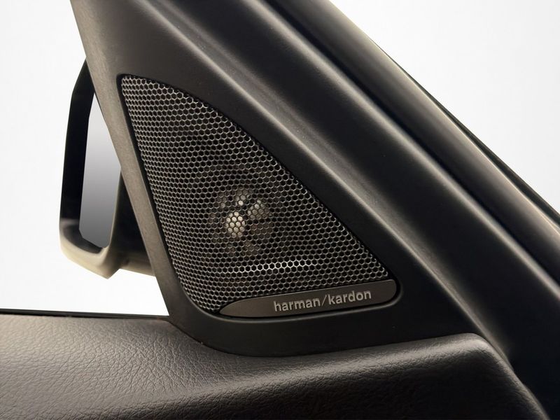 BMW 320 bild 14