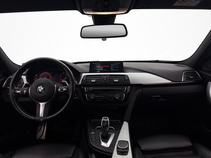 BMW 320 bild 18