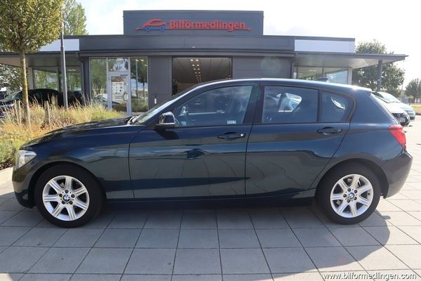 BMW 116 i 5-door 136hk Aut Svensksåld - 2013