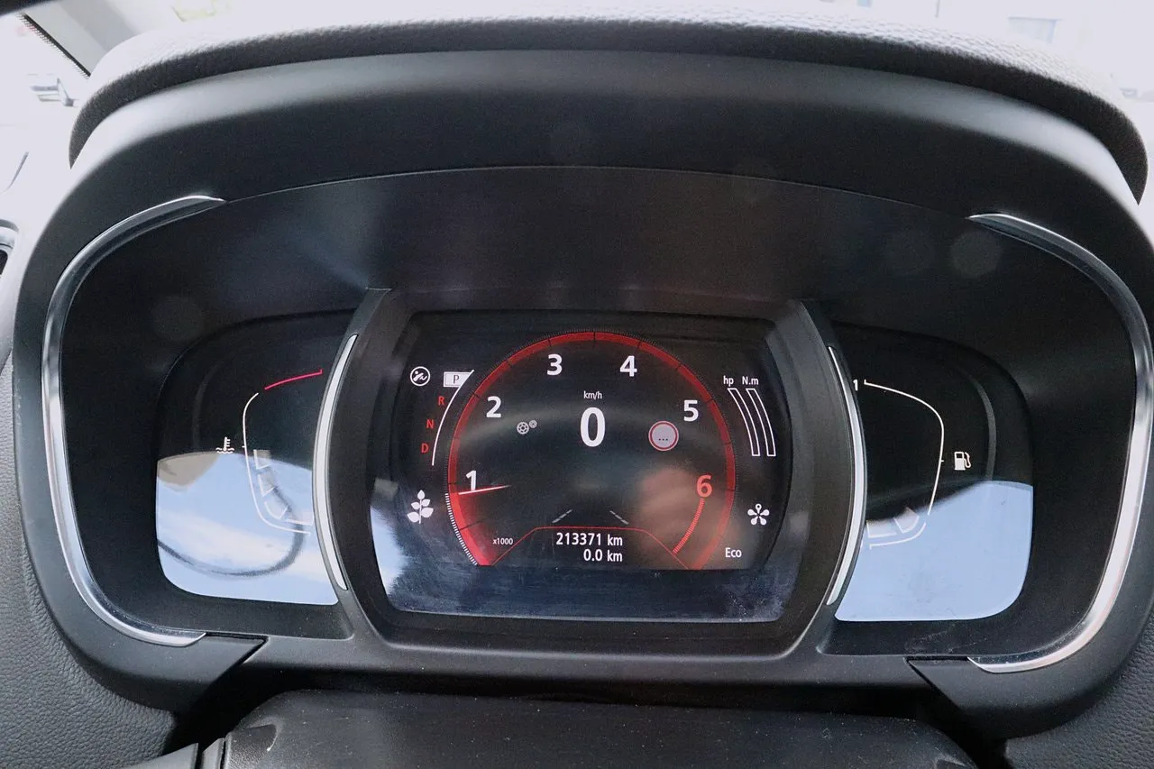 Vehicle image 20