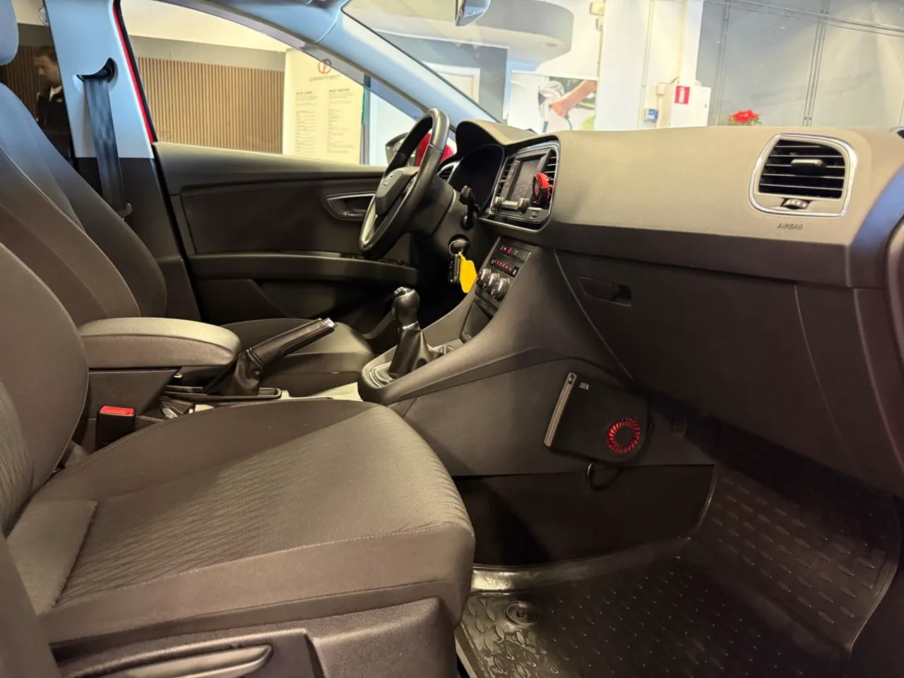 Vehicle image 20