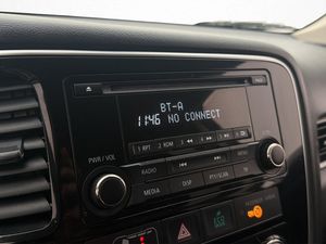 Mitsubishi Outlander bild 19