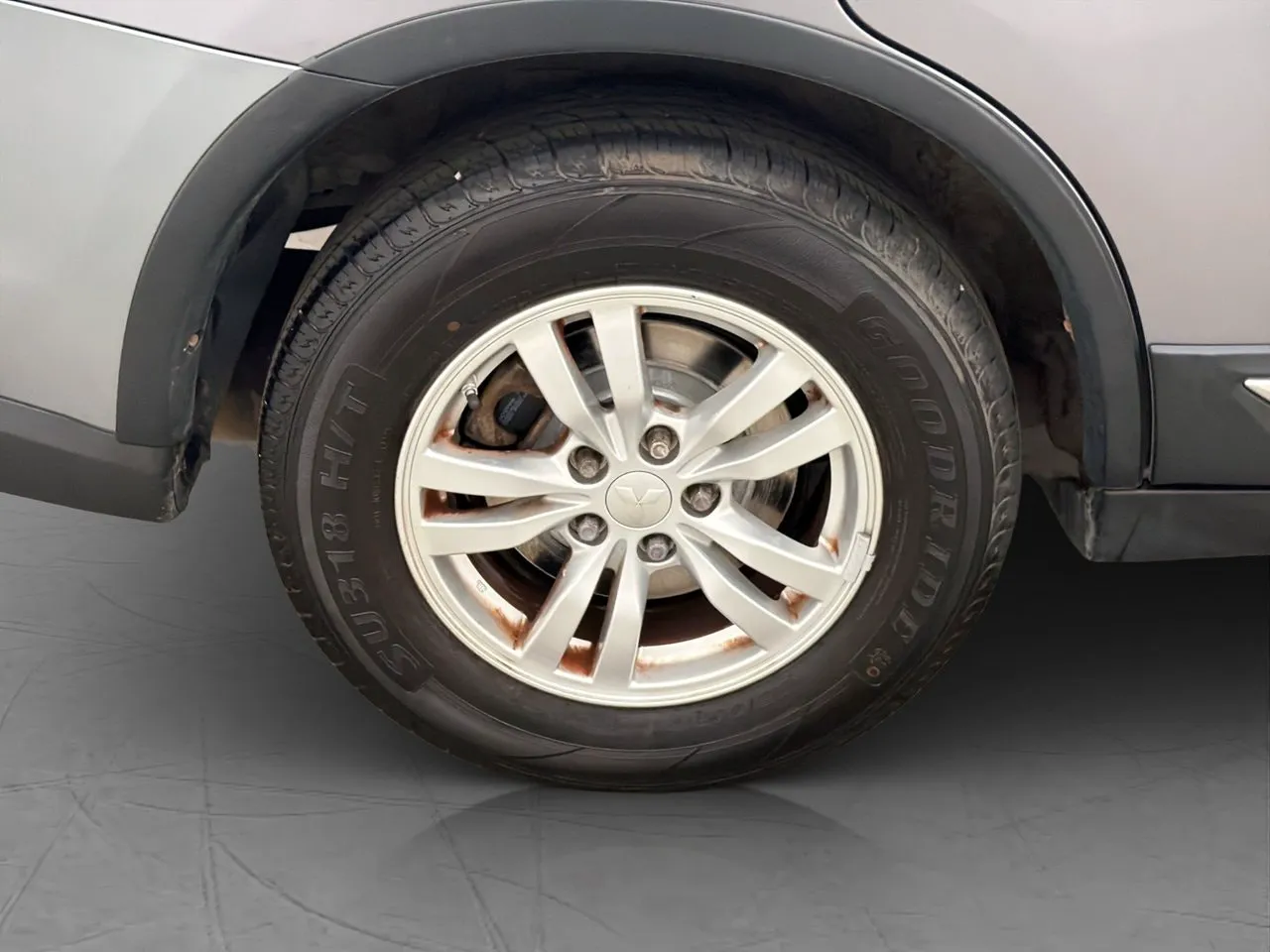 Vehicle image 25