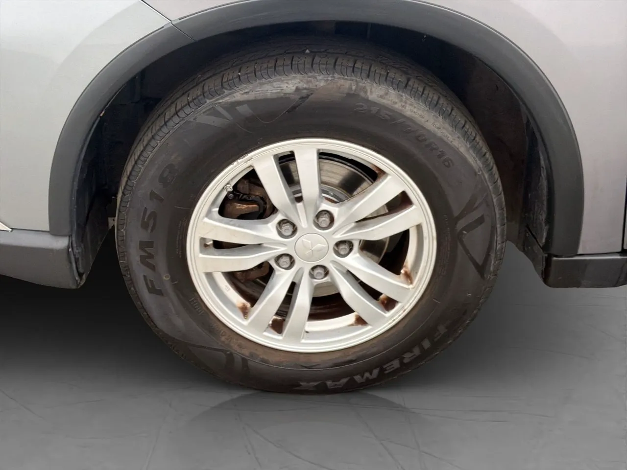 Vehicle image 23