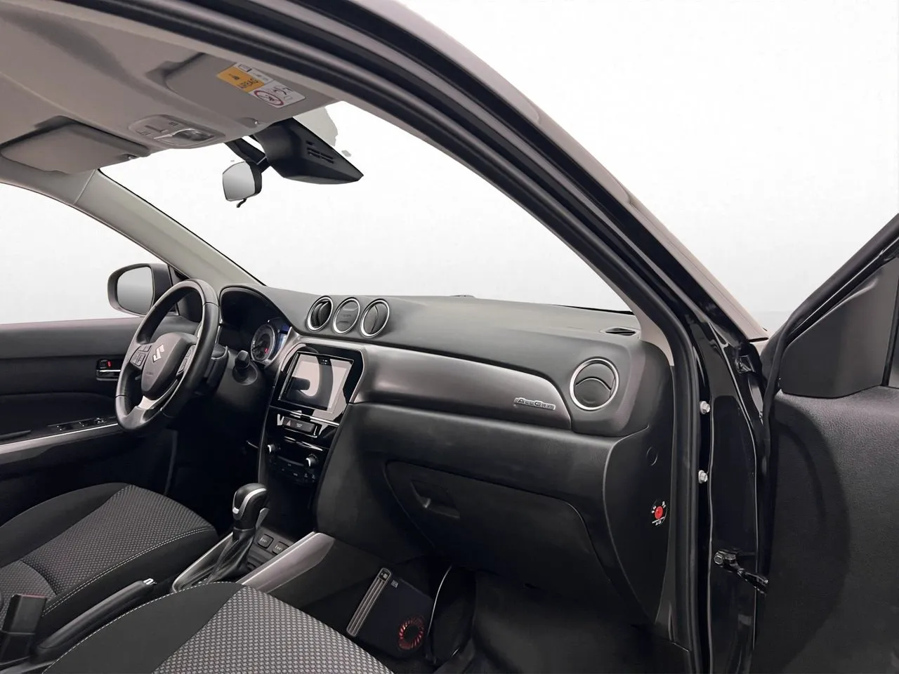 Vehicle image 23