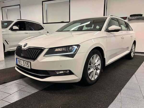 Skoda Superb Kombi 2.0 TDI 4x4 190 hk DSG SCR Style Euro 6 MOMS - 2017