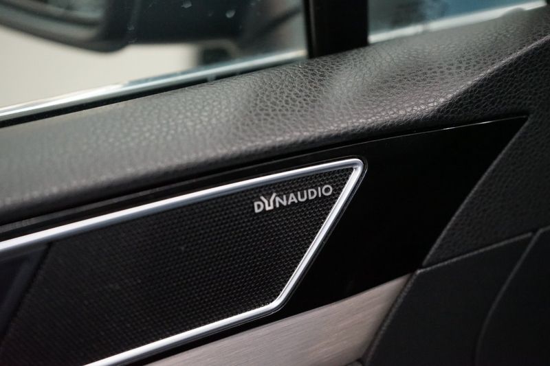 Volkswagen Passat bild 17