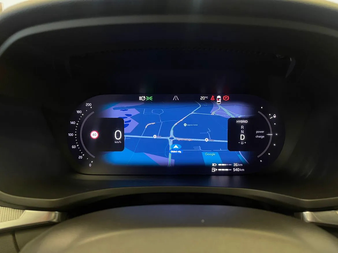 Vehicle image 15