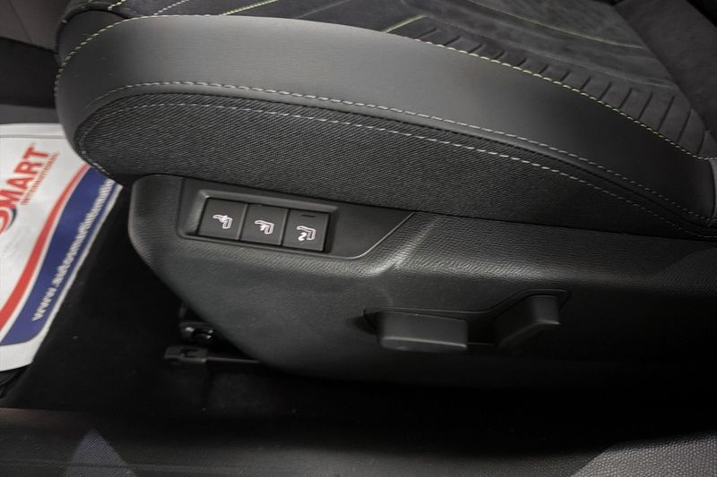 Peugeot e-2008 bild 15