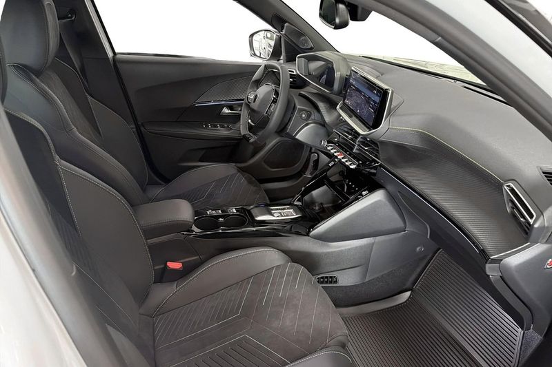 Peugeot e-2008 bild 11