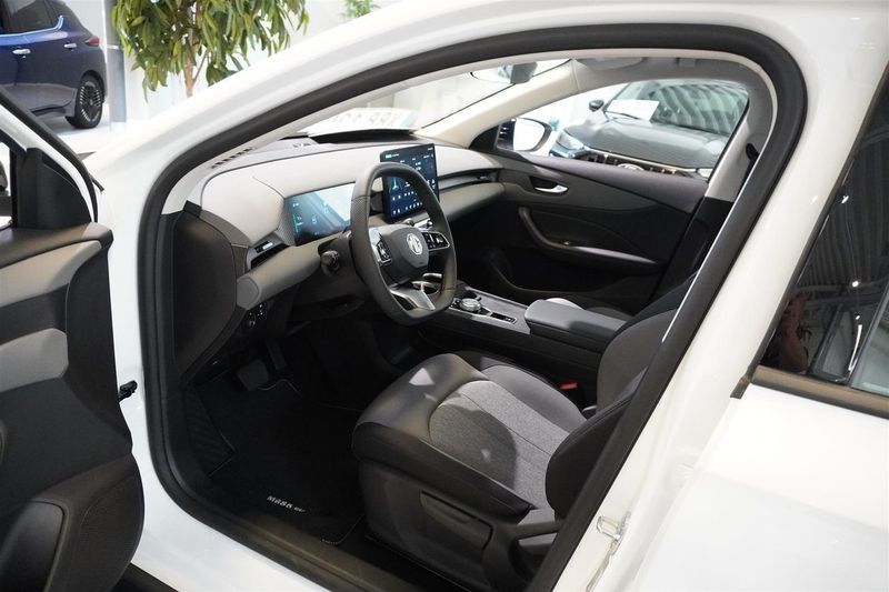 MG S5 EV bild 2