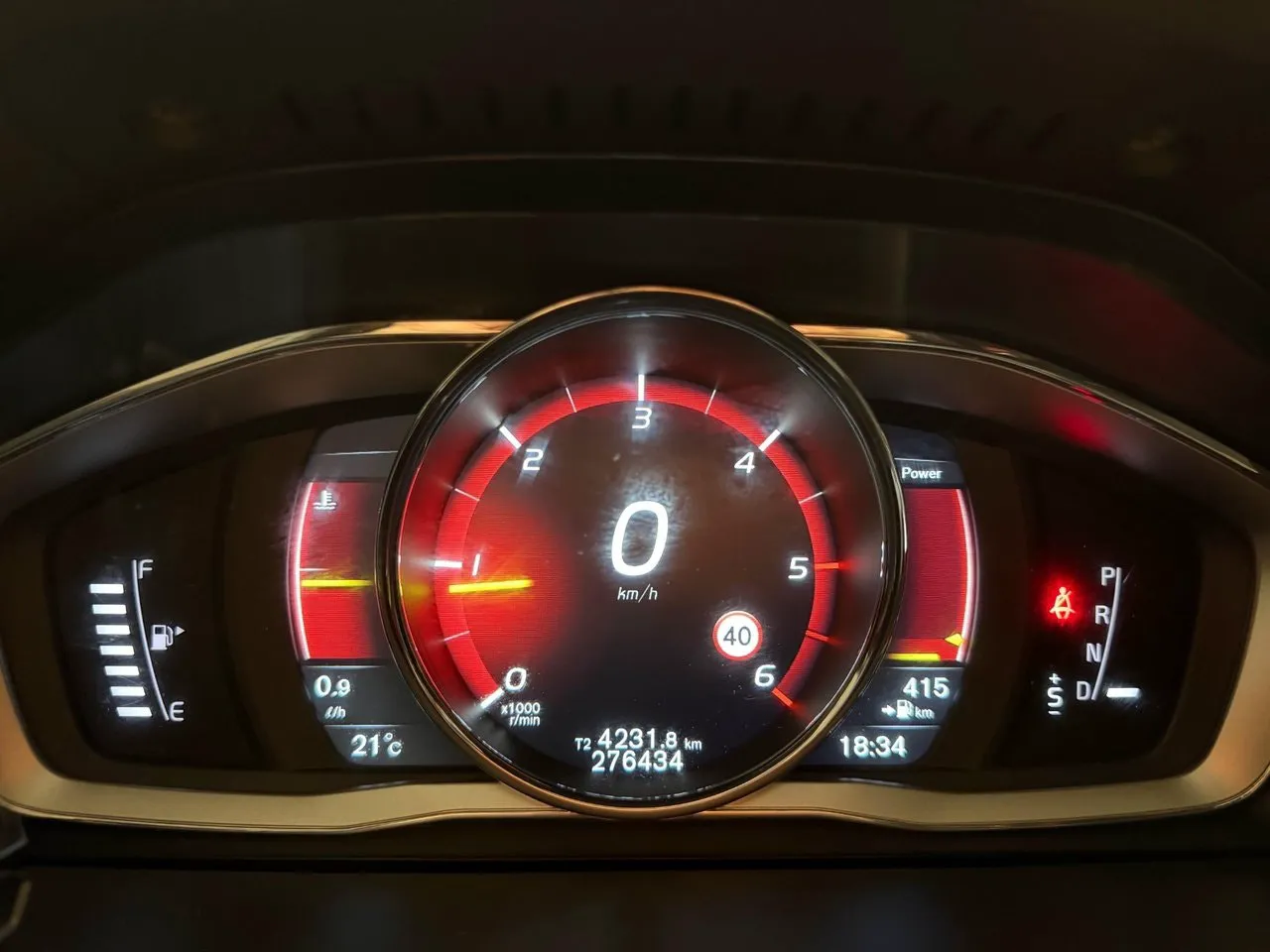 Vehicle image 25