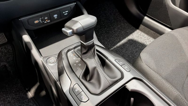 Kia K4 bild 13