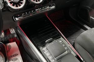 Mercedes EQA300 bild 12