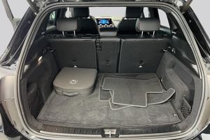 Mercedes EQA300 bild 14