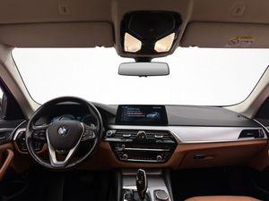 BMW 530 bild 10