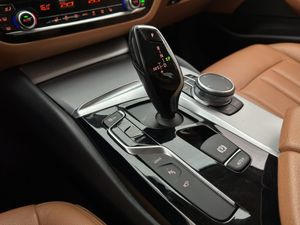 BMW 530 bild 16