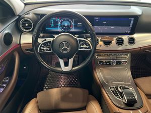 Mercedes E200 bild 12