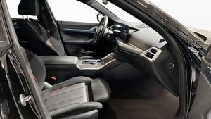 BMW i4 bild 3