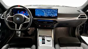 BMW i4 bild 4