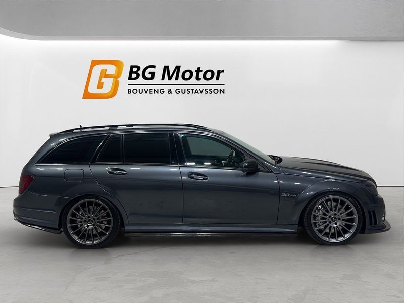 Mercedes C63 AMG bild 4