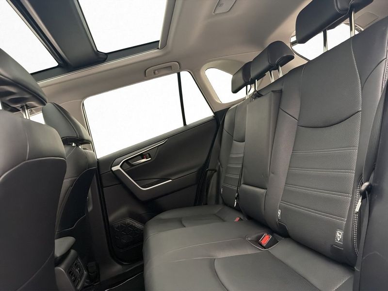 Toyota RAV4 bild 17