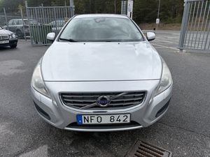 Volvo V60 bild 8