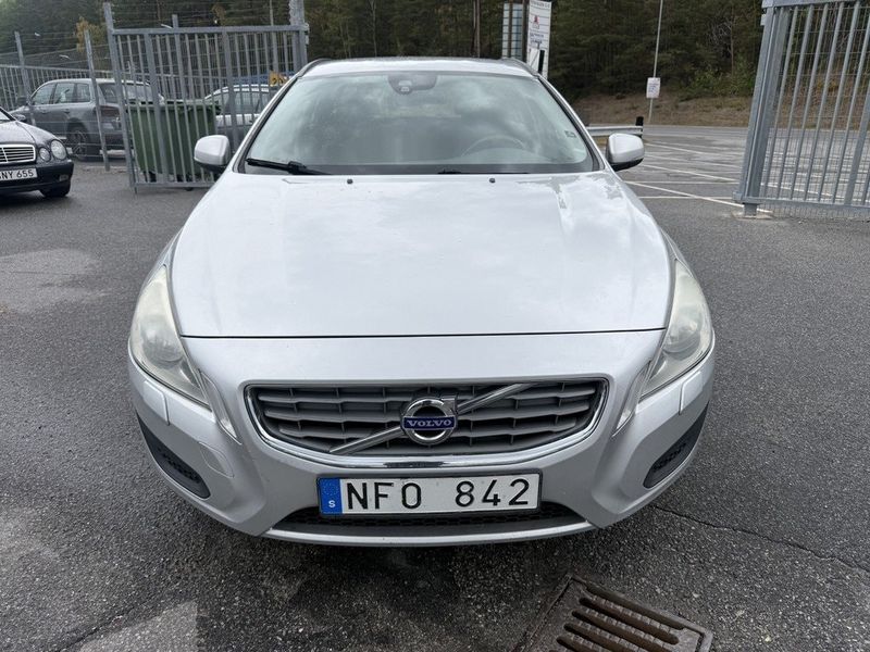 Volvo V60 bild 8