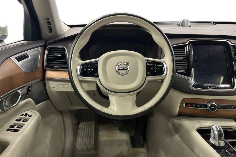 Volvo XC90 bild 14