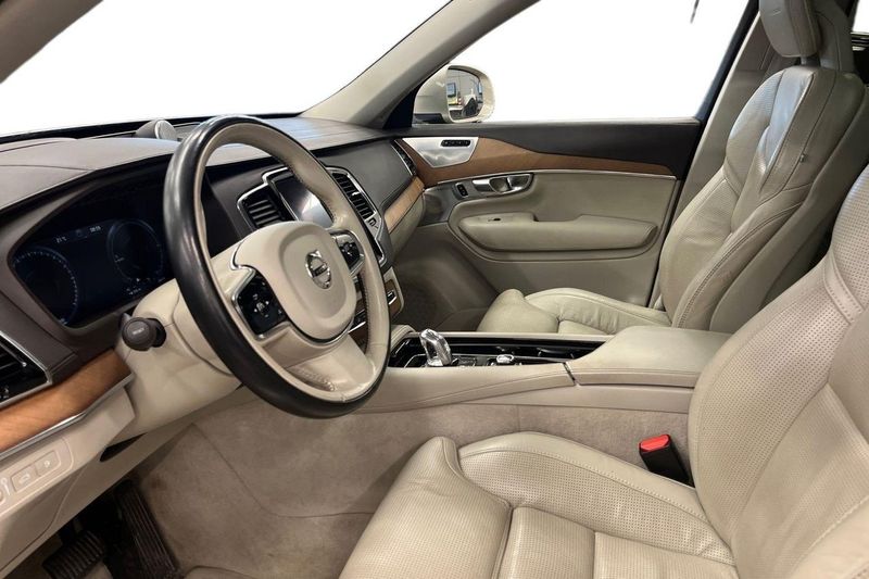 Volvo XC90 bild 13