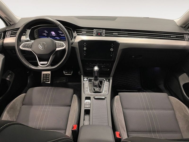 Volkswagen Passat bild 10
