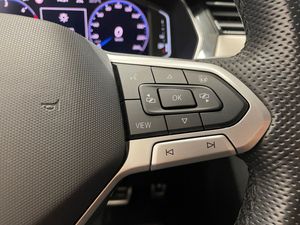 Volkswagen Passat bild 23