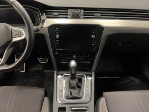 Volkswagen Passat bild 11